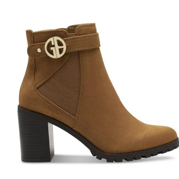 Stunning Giani Bernini Woman’s Halllee Faux Leather Ankle Boots Size 8 New - Picture 2 of 5